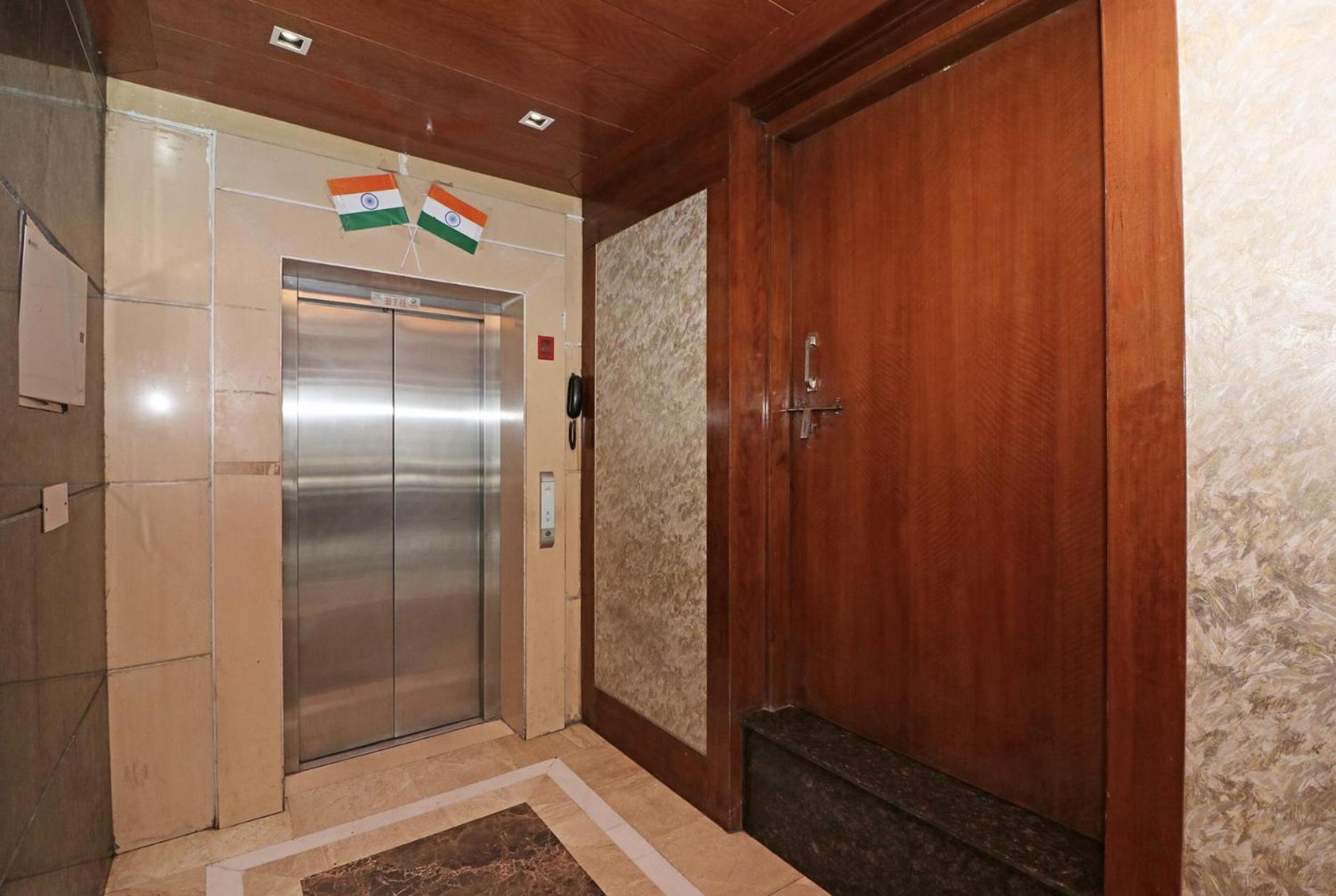 Hotel Lotus Paradise - Banquet & Dining - Near Murthal Sukhdev Rai ภายนอก รูปภาพ