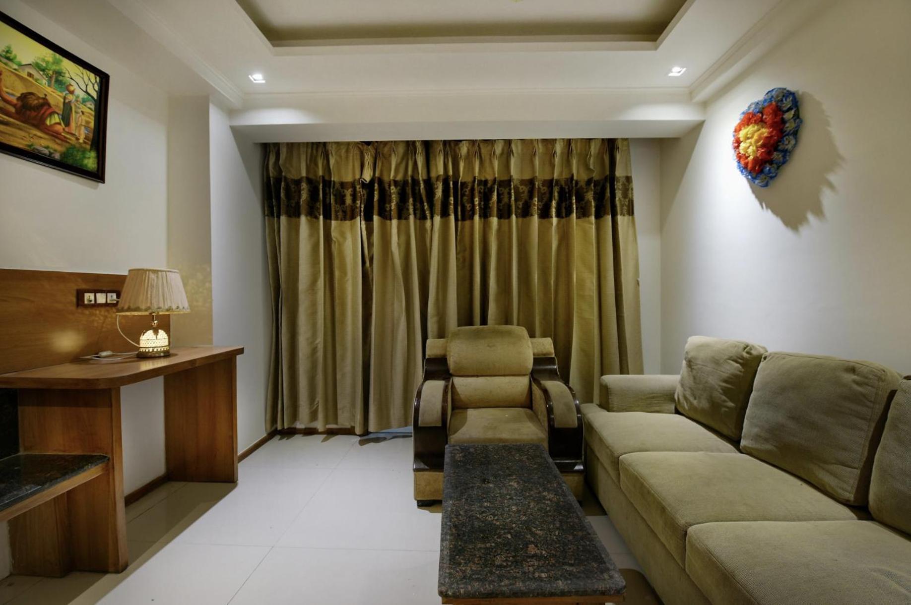 Hotel Lotus Paradise - Banquet & Dining - Near Murthal Sukhdev Rai ภายนอก รูปภาพ