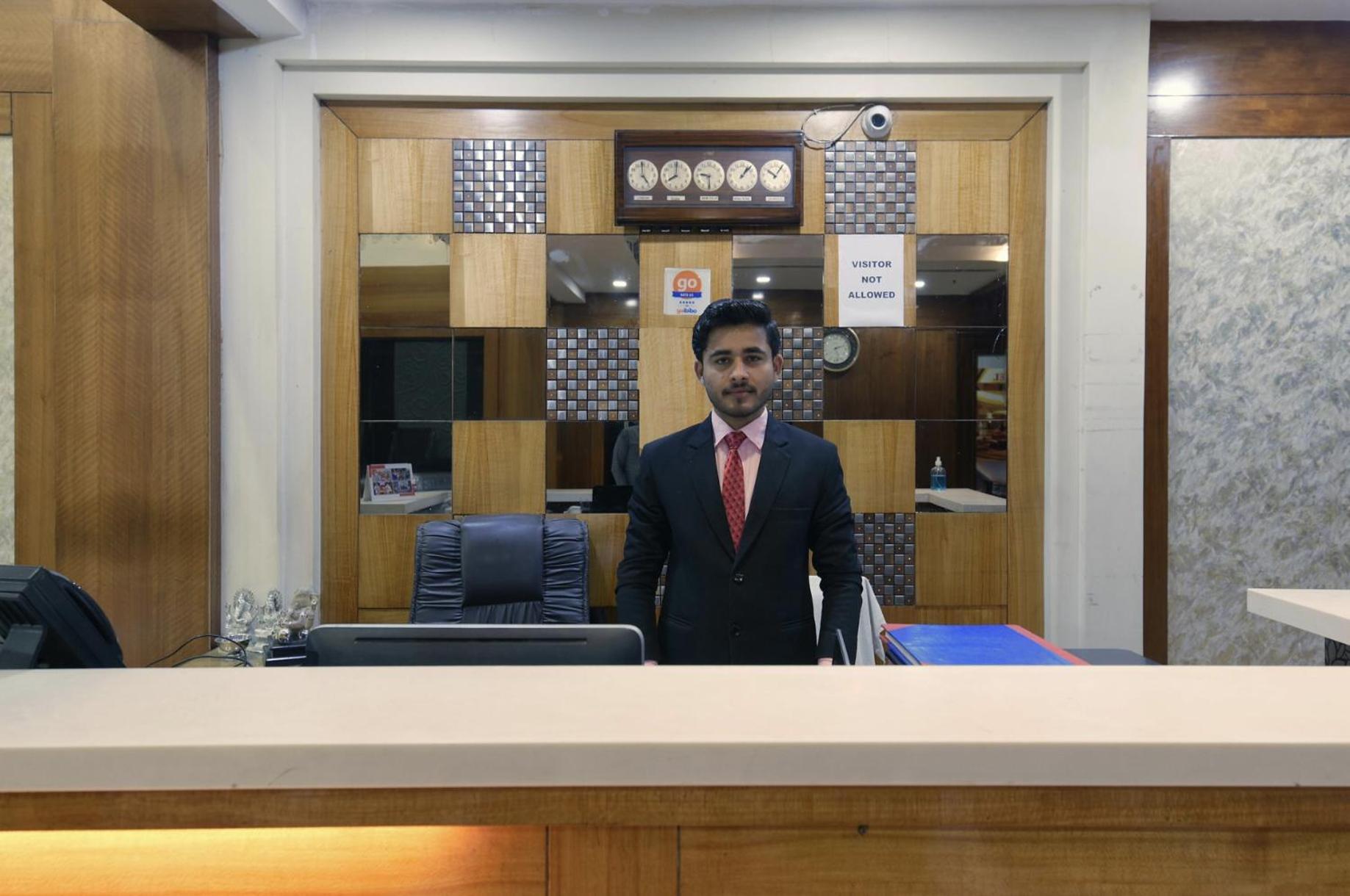 Hotel Lotus Paradise - Banquet & Dining - Near Murthal Sukhdev Rai ภายนอก รูปภาพ