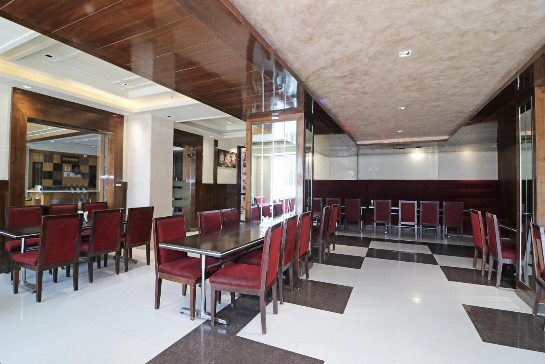 Hotel Lotus Paradise - Banquet & Dining - Near Murthal Sukhdev Rai ภายนอก รูปภาพ